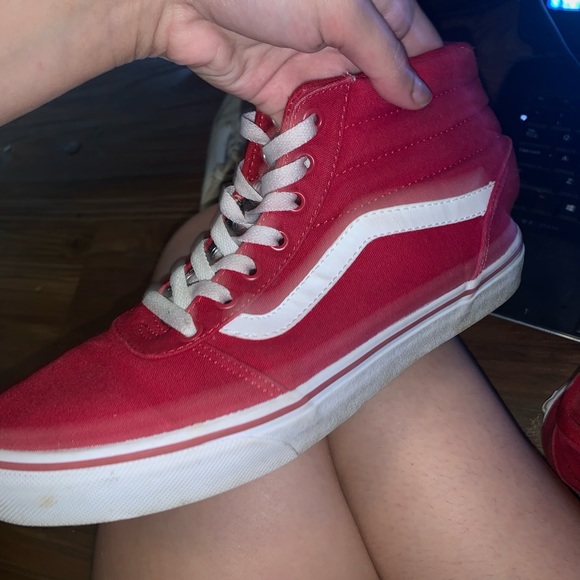 hightop women’s red vans - Picture 1 of 4